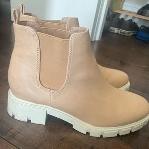 Journee tru comfort foam chunky ankle boots